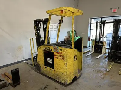USED 2013 HYSTER E40HSD2