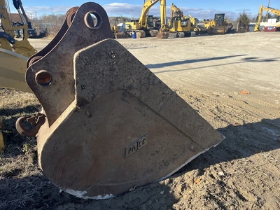 Used Price Hitachi 31" Earth Buckets Maryland US | Zadoon Equipment #1480842