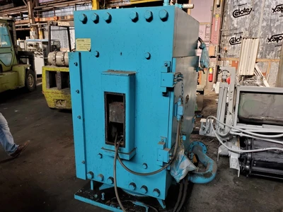 TMP 400 Ton 24x28 Hydraulic Press