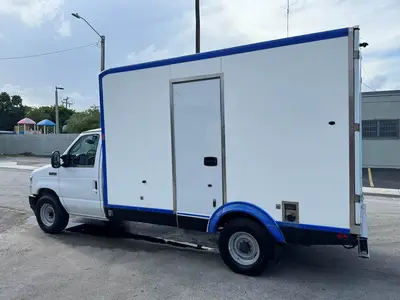 Used 2024 FORD E-350 Reefer Trucks Florida US | Truck and Van Outlet #1509245