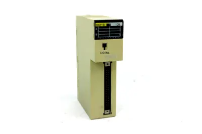 Omron C200H-OD218 Output Unit, 24V DC
