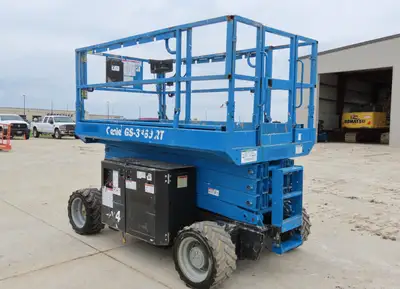 Used 2015 Genie GS3369RT Scissor Lifters New York US | United Lift #1445584