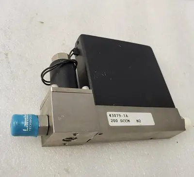 MKS INSTRUMENTS 43079-1A 200 SCCM N2 MASS FLOW CONTROLLER