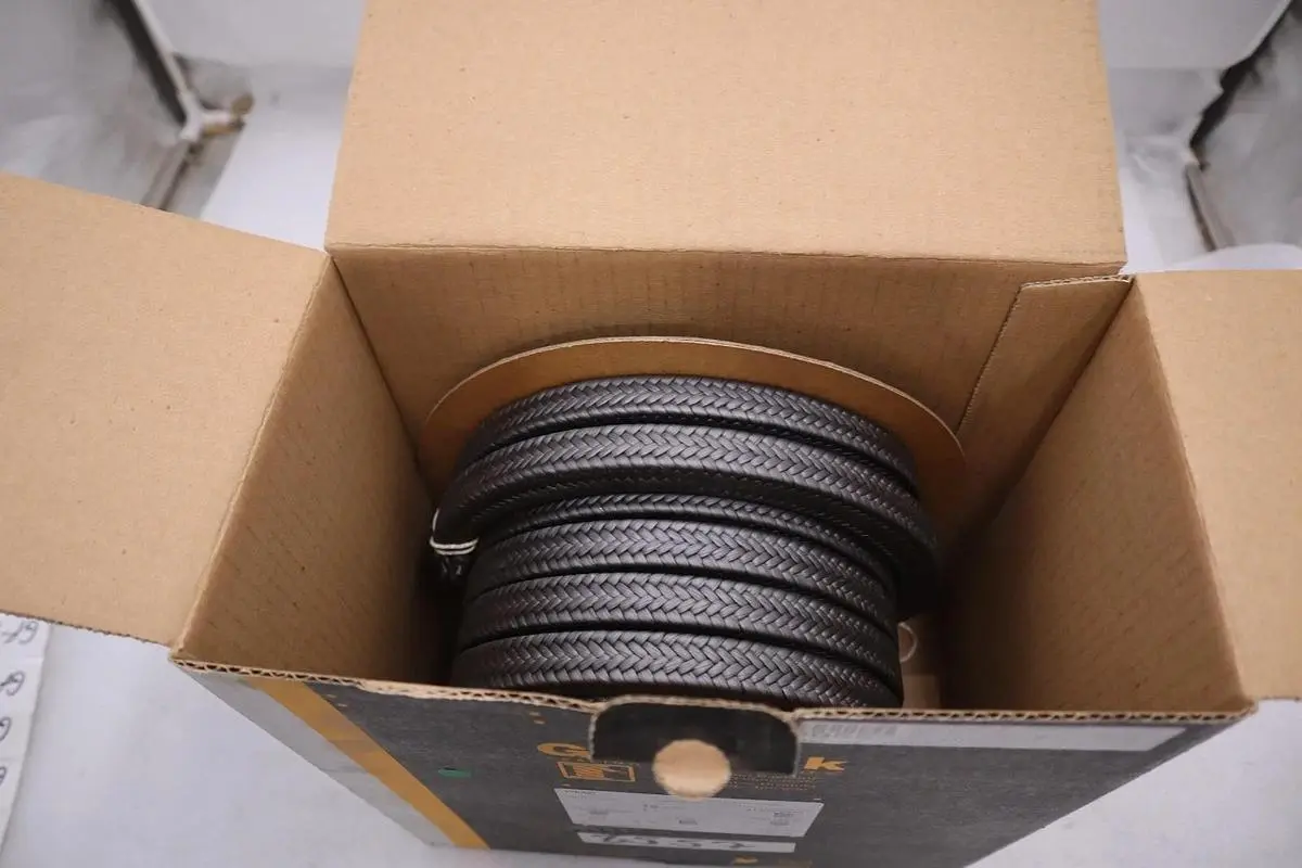 GARLOCK Packmaster 6 PM6 3/4 Inch 10 lbs Graphite Fiber Silicone - STOCK GF858
