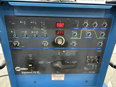 Used MILLER SYNCROWAVE 250 DX Tig Welders Georgia US | The Equipment Hub #801151