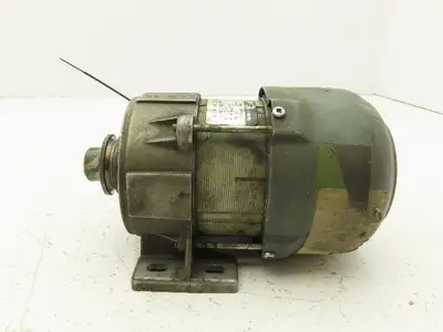 Groschopp 0946201 IEC Electric Motor 80W 3400 RPM 208-266/460V 3PH TEFC