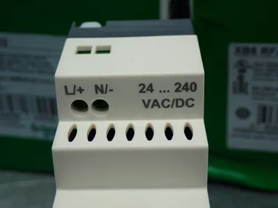 USED SCHNEIDER ELECTRIC XB5RFA02
