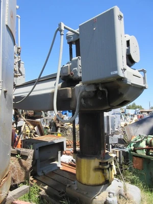 8' -19" Dayton & Bakewell, radial arm drill