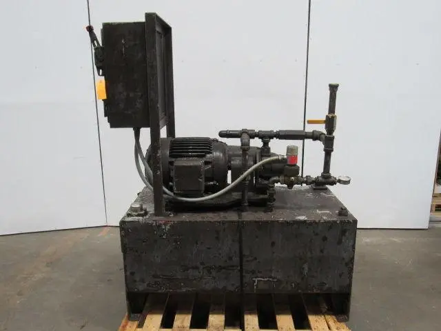 Used VICKERS/ MARMAC _UNKNOWN_ Hydraulic Pumps | Arrow Industrial #619121