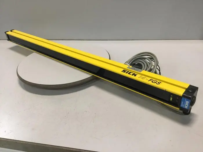 Used SICK FGSS900-11 Light Curtains & Grids Michigan US | Ideal Machinery #575089