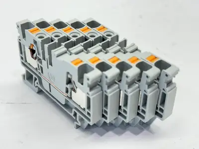 1492-P4 | Allen Bradley  Terminal Block Push-In Feed-Through Light Grey LOT OF 5 - Used