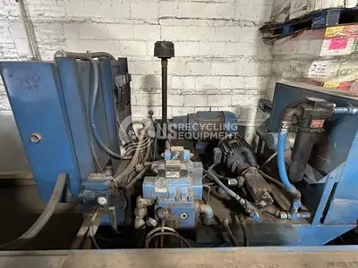 Used HARRIS SELCO 2R-1050 TWO RAM HORIZONTAL BALER Balers Illinois US | US Recycling Equipment #1341666
