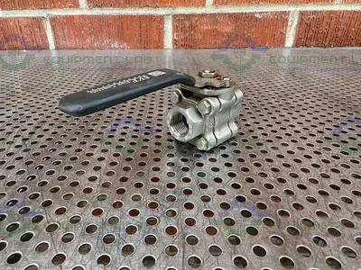 USED SVF -F. C. I. R86666ATSE COMPRESSION BALL VALVE W/ 1" THREADED FITTING 1500PSI