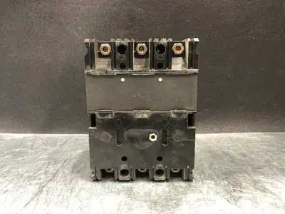 USED SQUARE D LB-782