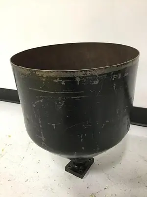 USED METAL FABRICATOR HOPPER0374