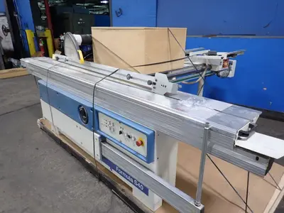 USED 2002 SCM GROUP FORMULA S40