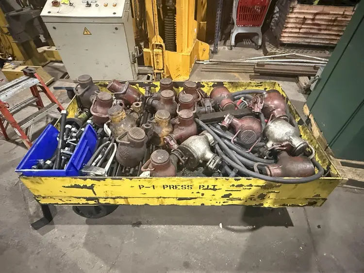 Used DUFF NORTON _UNKNOWN_ Jack Lifters Ohio US | Yoder Brothers machinery #299823