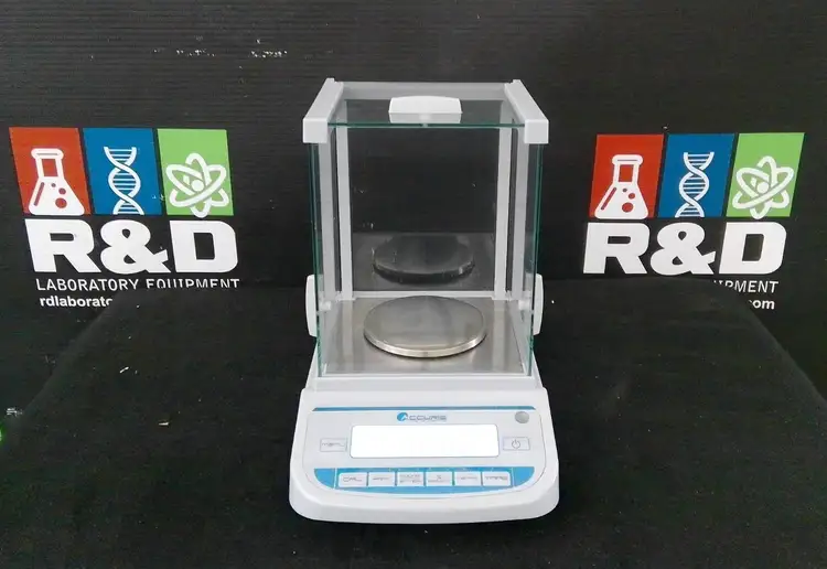 Used _UNKNOWN_ _UNKNOWN_ Lab Balancers California US | R&D Laboratory Equipment #796597