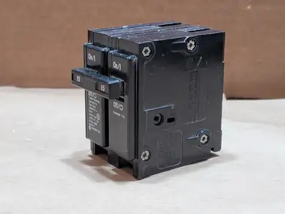 USED CUTLER-HAMMER BR215