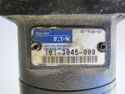 Advance Nilfisk 56304811 Scrub Hydraulic Motor Eaton 101-3045-009 Captor