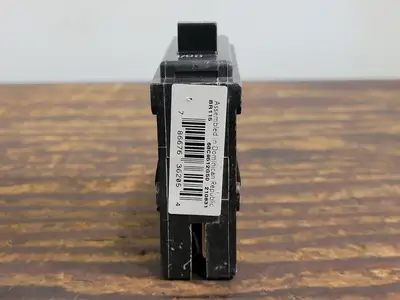 Used EATON BR115 Switchgears British Columbia CA | Lenmark #238545