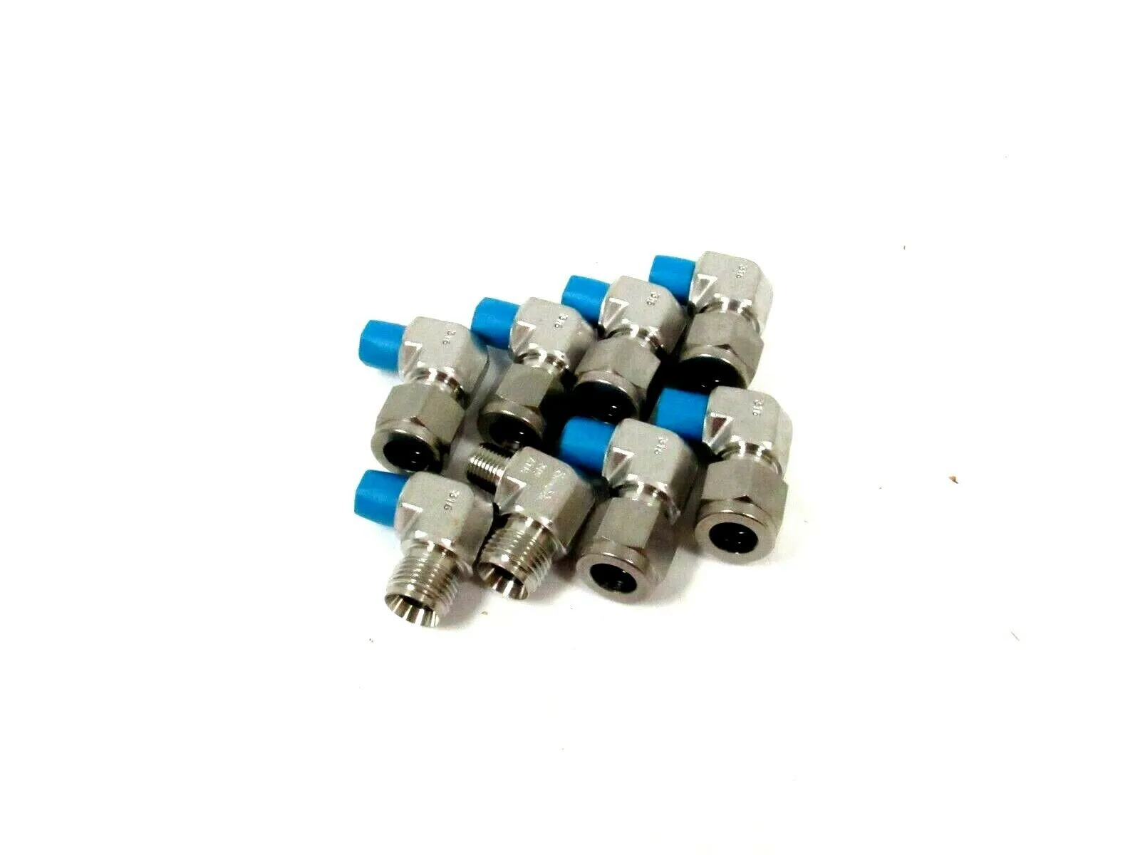 NEW LOT OF 8 SWAGELOK 600-2-2 STAINLESS STEEL ELBOW FITTING 3/8"x1/8" 60022