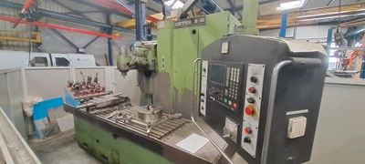CORREA Bed Type Mill, very good used condition