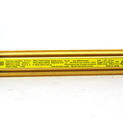 USED OMRON F3SJ-A0900P25-L
