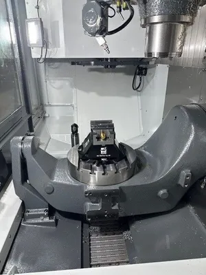 2023 HAAS UMC-500SS Vertical Machining Centers (5-Axis or More) | Machinery Network (8)