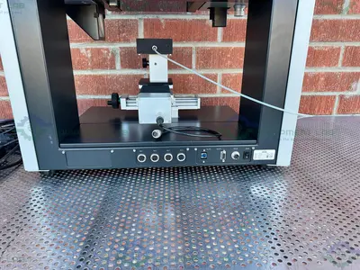 USED KRUSS DSA100S AUTOMATED CONTACT ANGLE AND DROP SHAPE ANALYZER 100 W, 24 VDC