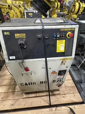 Used 2011 FANUC M900IA/400L Robots Michigan US | Aucto #1306817