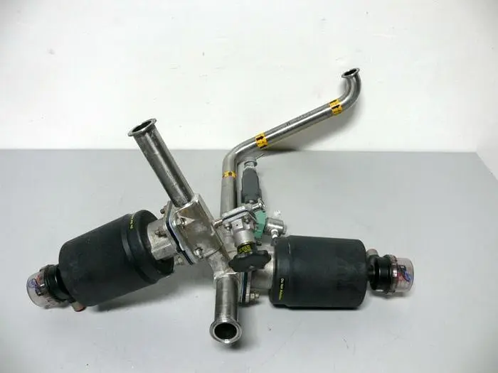 Used LOT OF 3 - ITT PURE-FLO 1.5" DIAPHRAGM ACTUATOR W/ SWITCH (X2) & DIAPHRAGM VALVE Valves/Fittings California US | Equipment Lab #485380