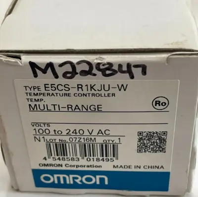 NEW OMRON E5CS-R1KJU-W TEMPERATURE CONTROLLER 100 to 240 vac AC100240