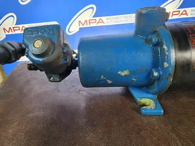 USED LINCOLN CENTRO-MATIC CENTRALIZED LUBRICATION SYSTEM