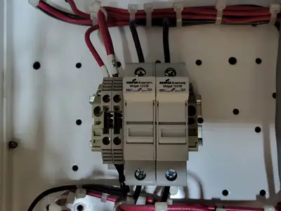 Used EATON SVX002A1-5A4N1 Switchgears British Columbia CA | Lenmark #240180