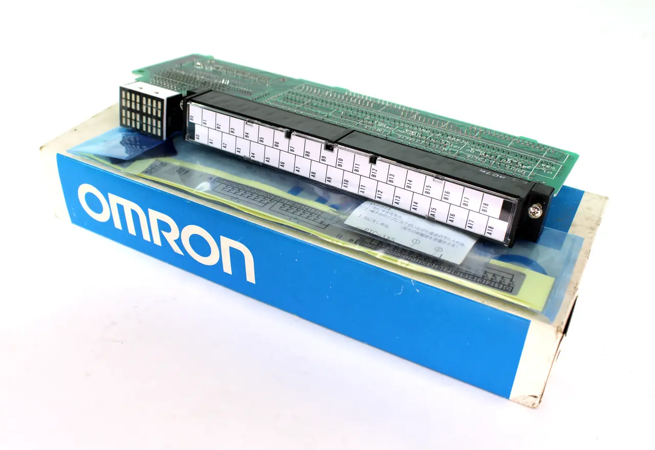 NEW OMRON C120-ID217