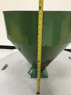 USED METAL FABRICATOR 6.75X6HOP