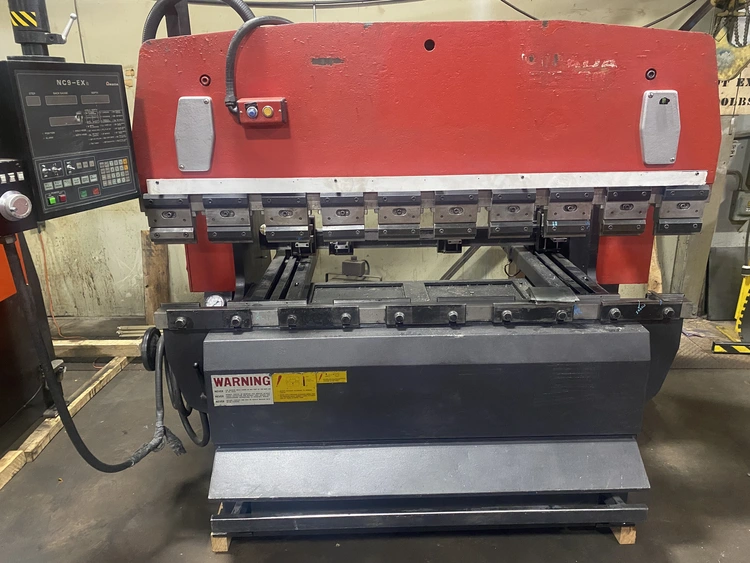 Used 1995 AMADA RG-50 Press Brakes Illinois US | Gadsden Engineering #39210