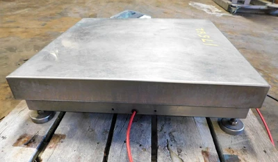 USED AVERY WEIGH TRONICS ZM-301-SD1