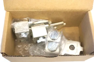 NEW ALLEN BRADLEY 1494R-N10 LUG CONNECTOR KIT 1494RN10