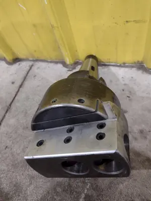 CRITERION 1-1/2" MODEL #DBL-206 BORING HEAD: YOBRO #25351