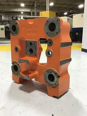 USED CINCINNATI MILACRON 3989585