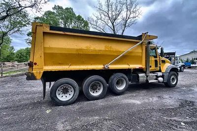 Used 2016 MACK GRANITE GU713 Dump trucks Pennsylvania US | Proxy Equipment #1377963
