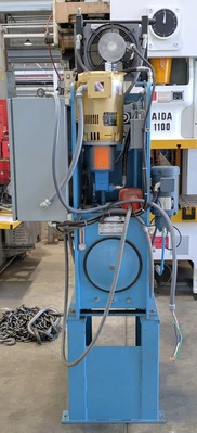 USED 2015 MULTIPRESS MULTIPRESS M5P-12 PRESS