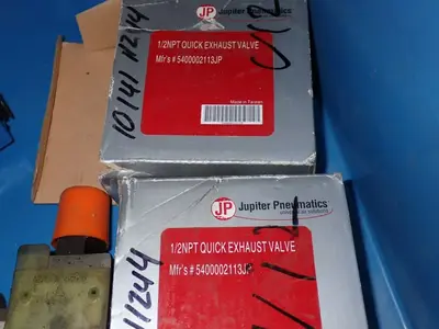 Pneumatic Lot, Valves, Pin Clamp