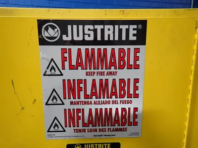 Used JUSTRITE 892200 Cabinets Ohio US | HGR 24 #1147838