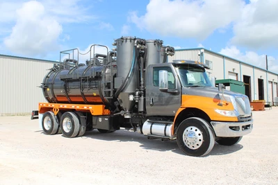 Used 2020 INTERNATIONAL MV Septic/Sewer/Vacuum Trucks Texas US | Roll Off Truck World #1491776