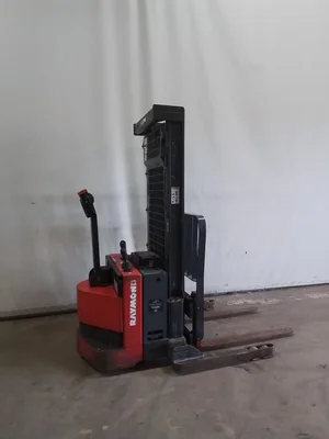 USED 2009 RAYMOND RSS40