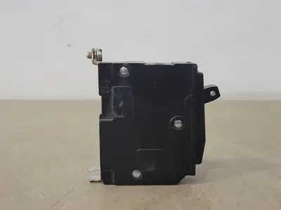 USED SQUARE D QOB120