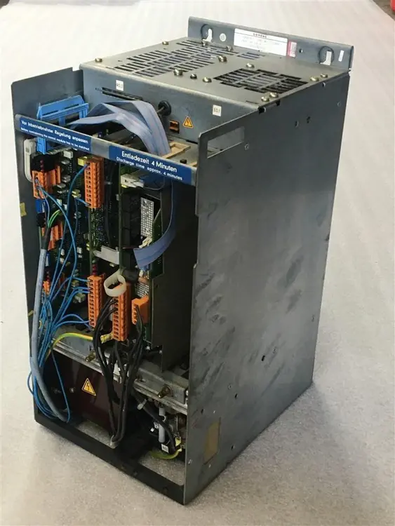 Used SIEMENS SIMODRIVE 6SC 6101-2B-Z Misc Electrical & Power Parts BE | Apt International N.V #363715